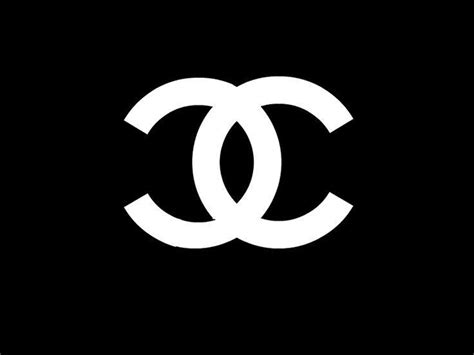 chanel wit logo groot|Chanel cc logo history.